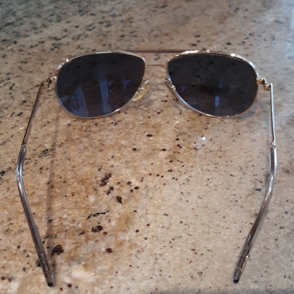 Tom Ford aviator sunglasses - Picture 2 of 3